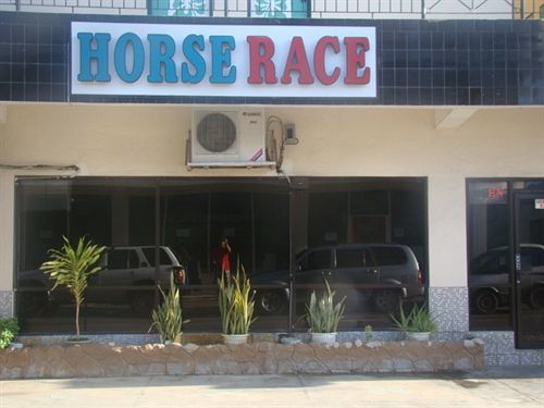 Micro Beach Hotel Garapan Exterior photo